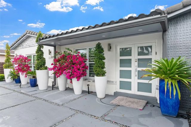 4 of 47 - 12721 Sw 47th Street, Miami, FL