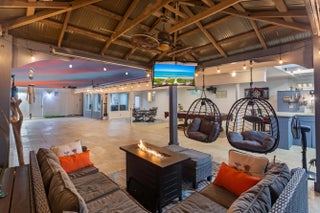 Photo of Listing #B26002411