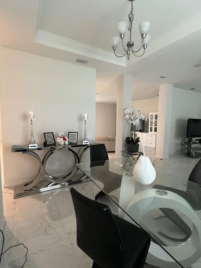 4 of 12 - 103 Sw Grove Avenue, Port St. Lucie, FL