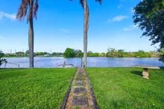 Photo of Listing #B26002405