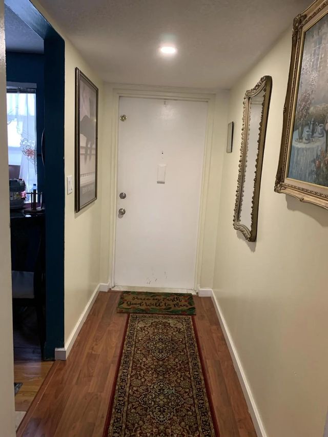 2 of 32 - 7887 Golf Cir Drive #212, Margate, FL