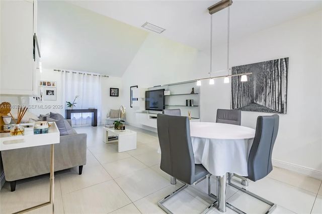 5 of 36 - 370 Se 2nd Avenue #g3, Deerfield Beach, FL