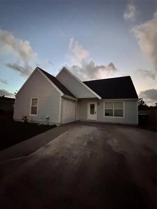 Photo of Listing #B26002430