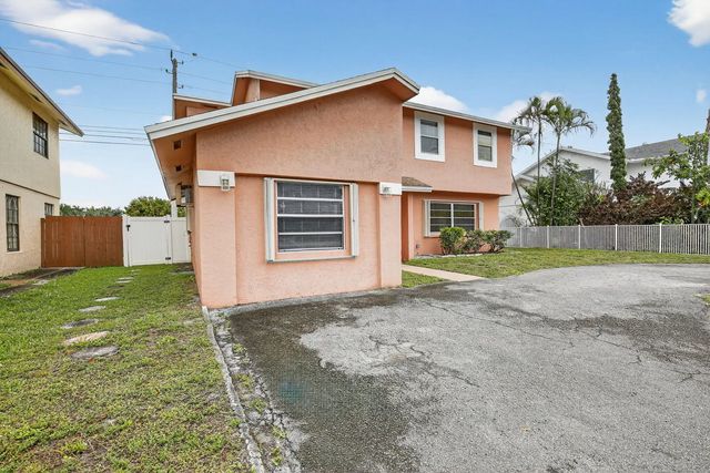 2 of 45 - 7721 Nw 42nd Court, Hollywood, FL