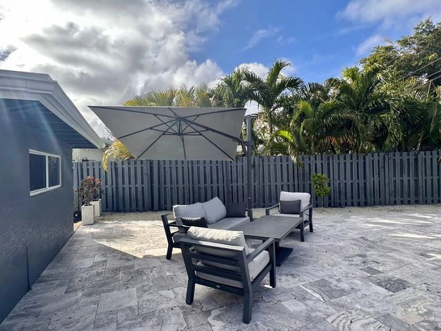 3 of 43 - 525 Ne 27th Street, Wilton Manors, FL