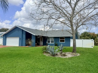 Photo of Listing #B26002695