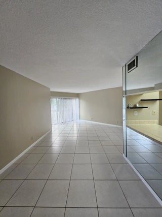 Photo of Listing #B26002499