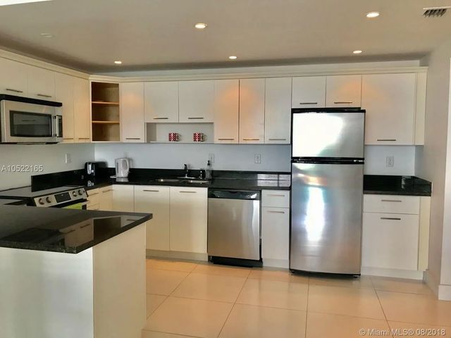 5 of 15 - 19390 Collins Avenue #901, Sunny Isles Beach, FL