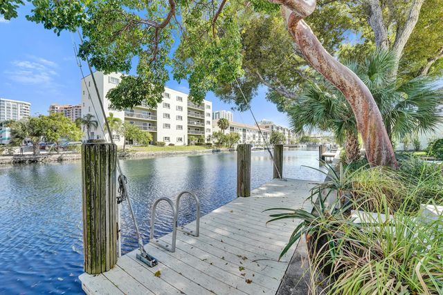 2 of 32 - 1431 S Ocean Boulevard #37, Lauderdale-By-The-Sea, FL