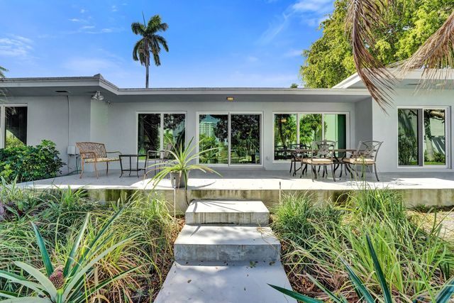 3 of 32 - 1431 S Ocean Boulevard #37, Lauderdale-By-The-Sea, FL