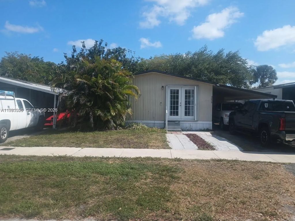 3024 Sw 51st Street, Dania Beach