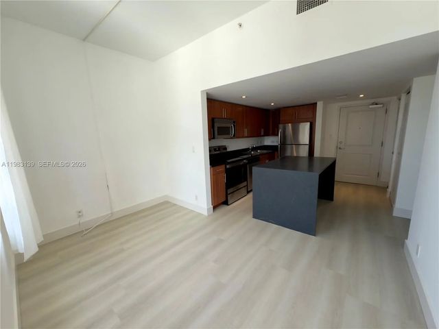 5 of 24 - 111 E Flagler Street #805, Miami, FL