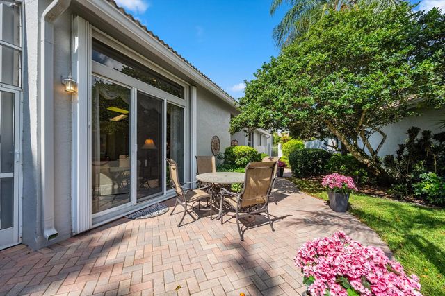 3 of 63 - 4730 Carlton Golf Drive, Lake Worth, FL