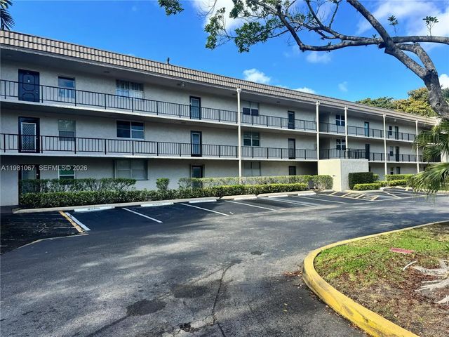 3 of 20 - 9400 Lime Bay Boulevard #206, Tamarac, FL