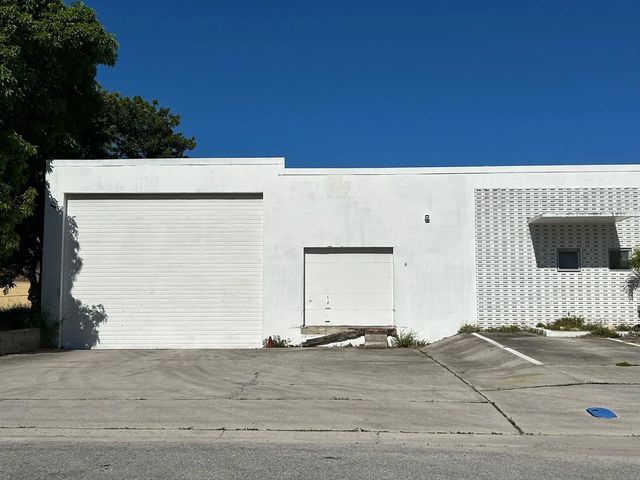 4 of 5 - 602 S 5th Street, Fort Pierce, FL