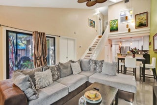 Photo of Listing #B26003212