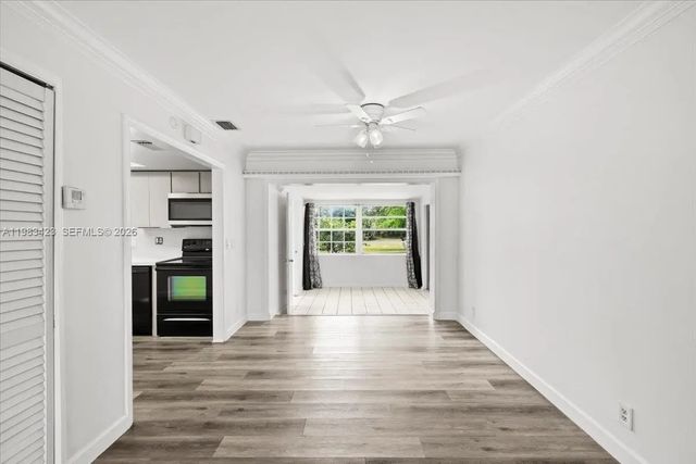 5 of 39 - 7371 Sw 1st Street, Margate, FL
