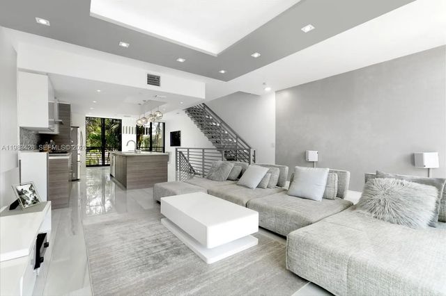 4 of 26 - 1065 99th Street, Bay Harbor Islands, FL