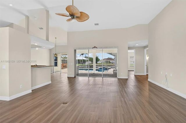 4 of 33 - 1414 Ne 2nd Terrace, Cape Coral, FL