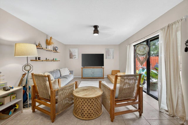 Photo of Listing #B26002621