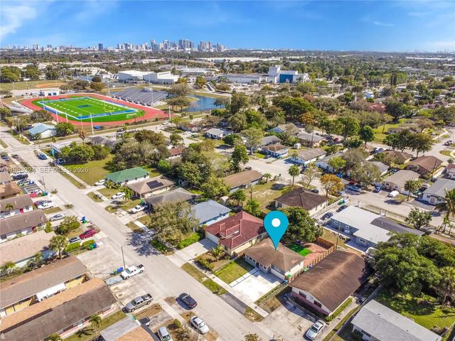 5 of 27 - 2760 Nw 13th Court, Fort Lauderdale, FL