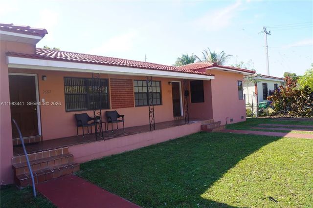 5 of 38 - 2660 Sw 36th Avenue, Miami, FL