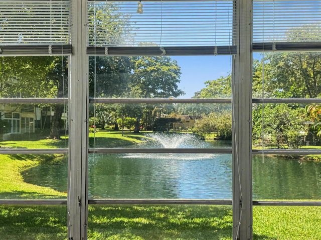 5171 W Oakland Park Boulevard #110, Lauderdale Lakes
