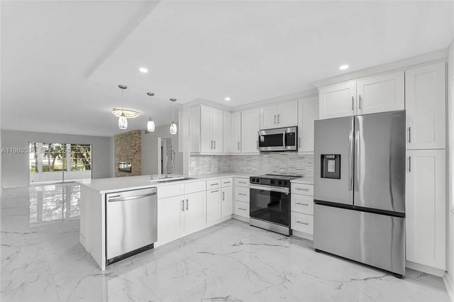 2303 Lucaya Lane #h2, Coconut Creek