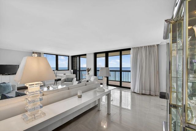 4 of 37 - 5380 N Ocean Drive #12e, Singer Island, FL