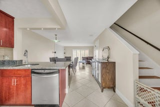 Photo of Listing #B26004154