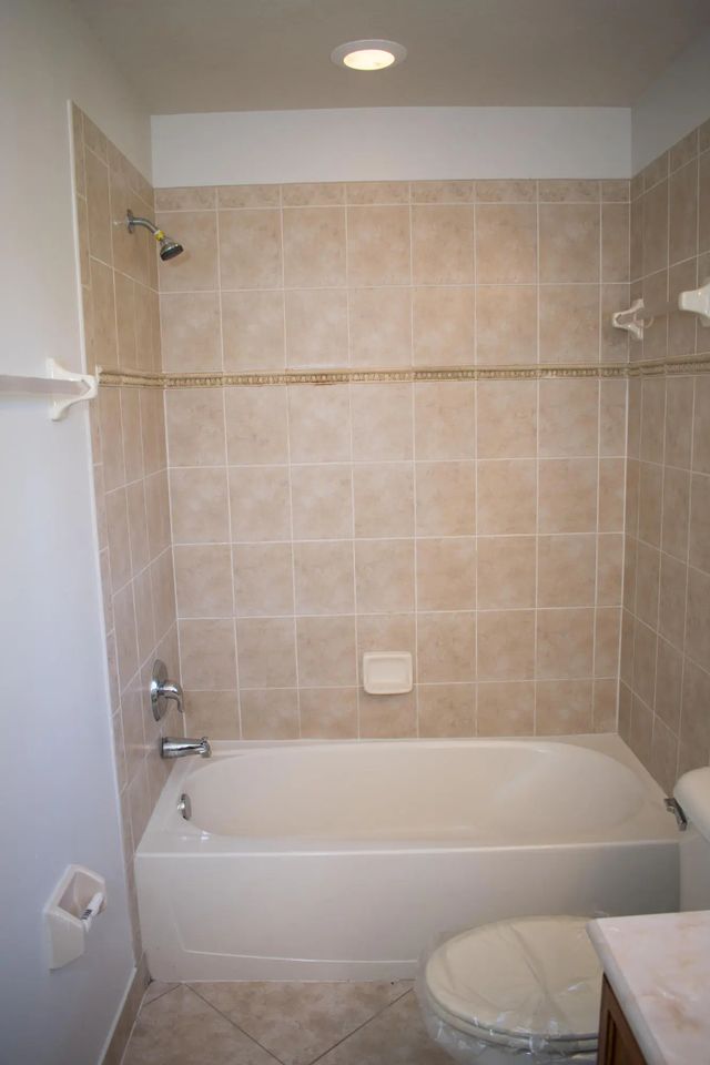 5 of 30 - 1951 Sw Newport Isles Boulevard, Port St. Lucie, FL