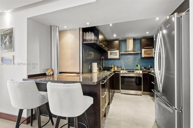 5 of 56 - 2500 Parkview Drive #2319, Hallandale Beach, FL