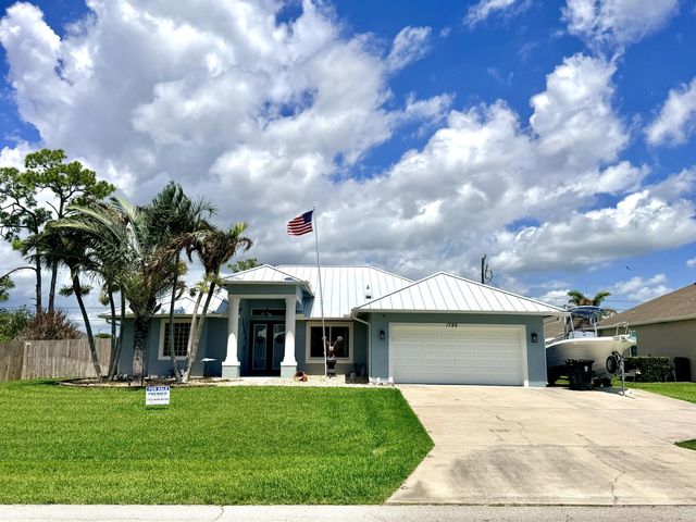 1786 Sw Cordova Street, Port St. Lucie