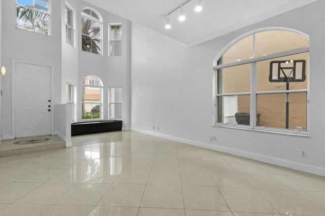 3 of 42 - 3768 Sw 50th Court, Hollywood, FL