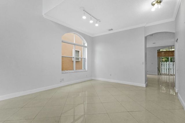 5 of 42 - 3768 Sw 50th Court, Hollywood, FL