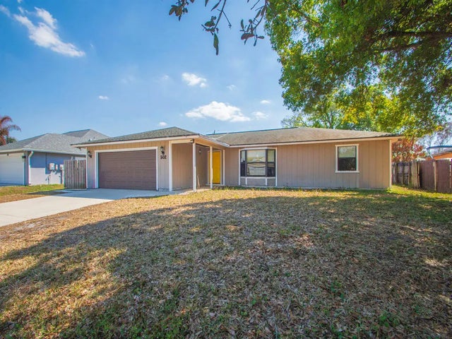 Photo of Listing #B26002719