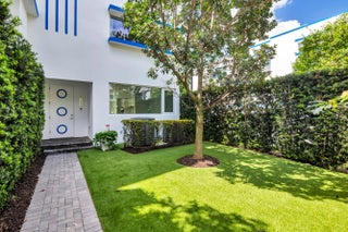 Photo of Listing #B26002800