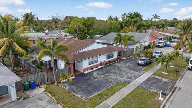 5 of 39 - 415 Sw 61st Terrace, Margate, FL