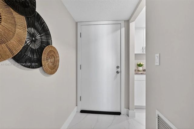 5 of 36 - 1410 S Ocean Drive #601, Hollywood, FL