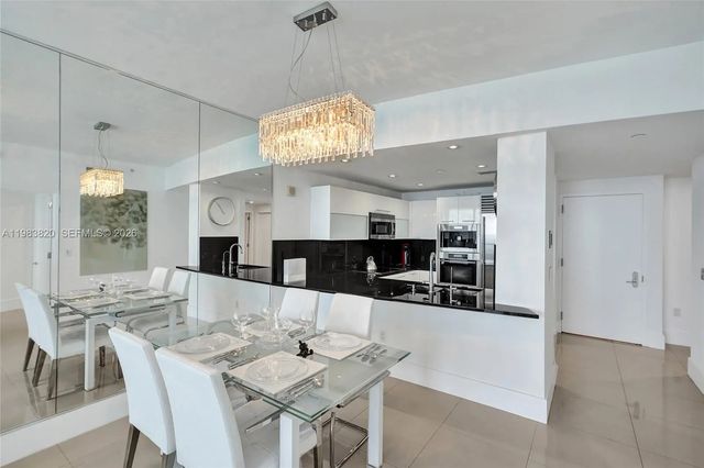 5 of 34 - 17121 Collins Avenue #2003, Sunny Isles Beach, FL