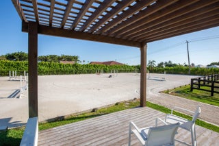 Photo of Listing #B26002836