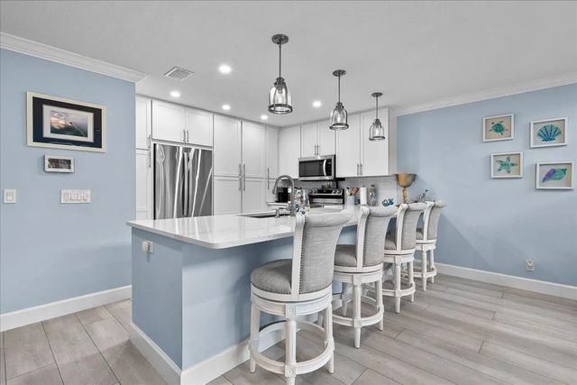 5 of 44 - 2359 Treasure Isle Drive #31, Palm Beach Gardens, FL