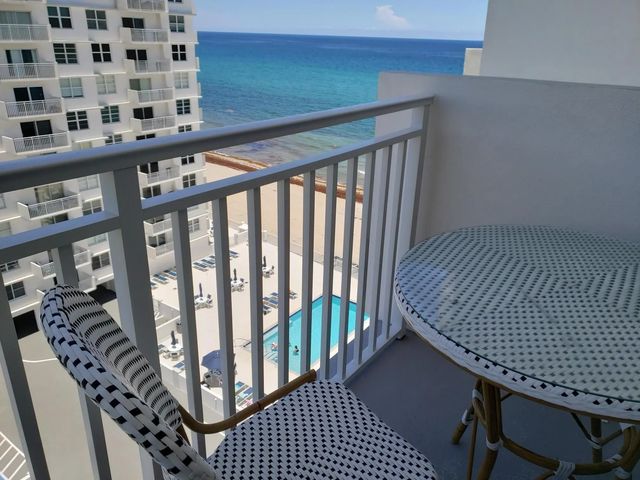 3 of 37 - 4511 S Ocean Boulevard #904, Highland Beach, FL