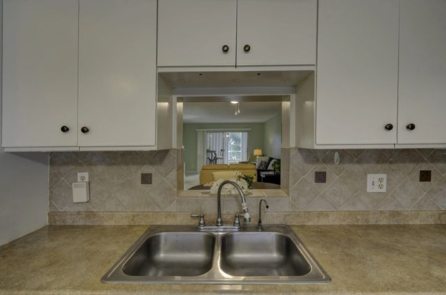 5 of 20 - 3102 Portofino Point #k3, Coconut Creek, FL