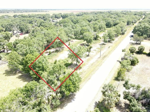 3 of 4 - 7877 Nw 93rd  Court, Okeechobee, FL