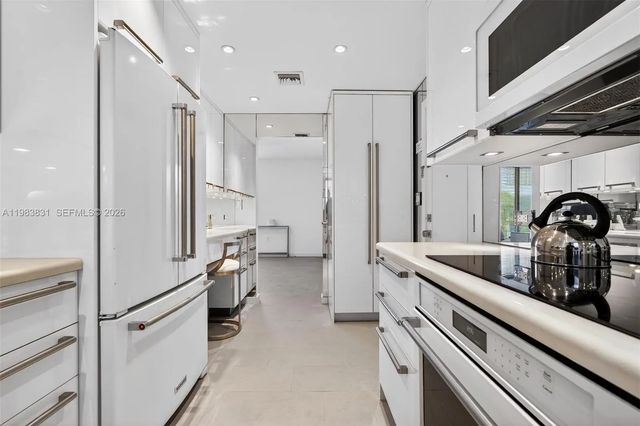 3 of 12 - 10178 Collins Avenue #208, Bal Harbour, FL