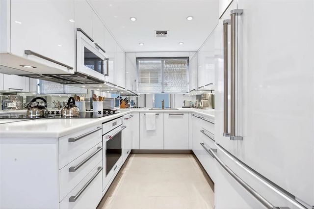 4 of 12 - 10178 Collins Avenue #208, Bal Harbour, FL
