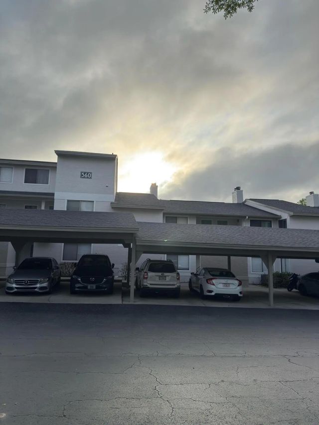 560 Breckenridge Village, Altamonte Springs
