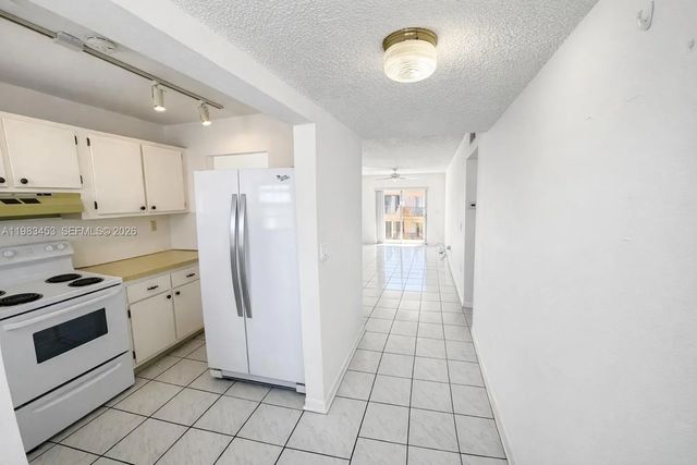 3 of 22 - 1630 W 46th Street #514b, Hialeah, FL