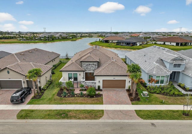 Photo of Listing #B26004588